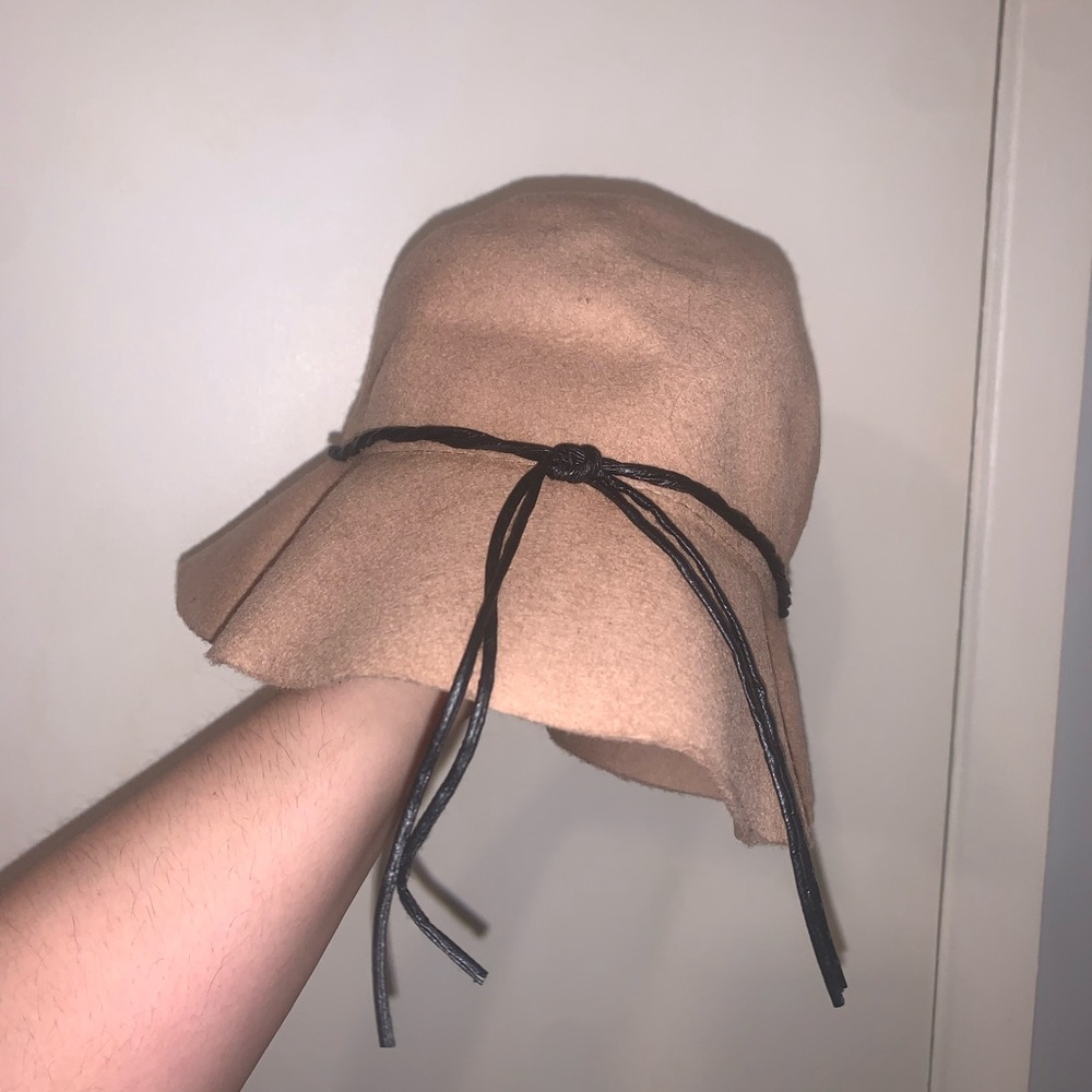 BCBGMaxAzria Tan Hat with Black Tie
